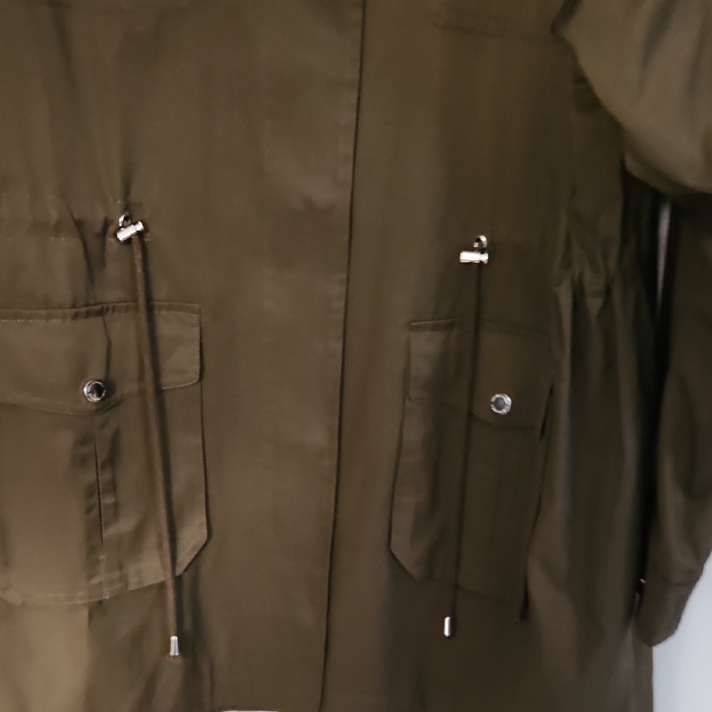 Olive Green Women's Jacket - Picture 5 of 8